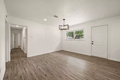 2805 Yates Street, Fort Worth, TX 76133 - Photo 9