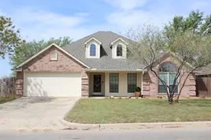1801 Roadrunner Dr, Weatherford, TX 76088 - Photo 1