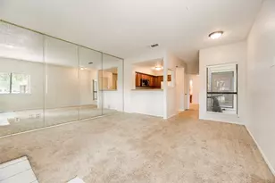 3117 Sondra Dr, Fort Worth, TX 76107 - Photo 3