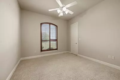 13851 Megan Drive, Justin, TX 76247 - Photo 23