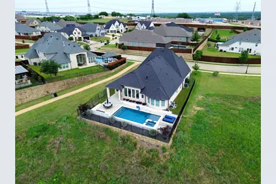 1300 Highpoint Way, Roanoke, TX 76262 - Photo 31