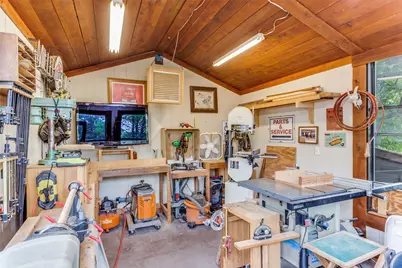 5752 Bridgeport Court, Haltom City, TX 76137 - Photo 29