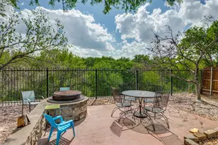 5752 Bridgeport Ct, Haltom City, TX 76137 - Photo 9