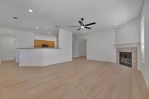 1312 Pepperfield Ct, Fort Worth, TX 76028 - Photo 15