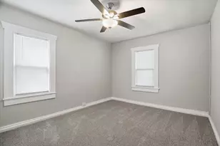 711 Roberts Cut Off Rd, River Oaks, TX 76114 - Photo 13