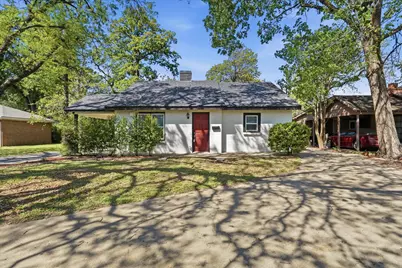 711 Roberts Cut Off Road, River Oaks, TX 76114 - Photo 1