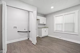 711 Roberts Cut Off Rd, River Oaks, TX 76114 - Photo 17