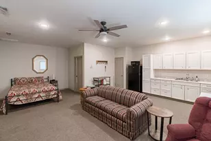 401 An County Rd 138, Elkhart, TX 75839 - Photo 27