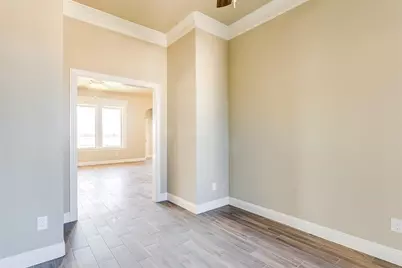 320 Oar Wood Drive, Granbury, TX 76049 - Photo 11