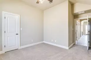 320 Oar Wood Dr, Granbury, TX 76049 - Photo 23