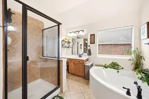 202 Boardwalk Ave, Waxahachie, TX 75165 - Photo 15