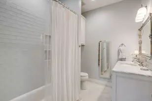 1414 Mistletoe Dr, Fort Worth, TX 76110 - Photo 11