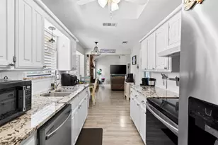 127 Prairie View Ln, Red Oak, TX 75154 - Photo 13