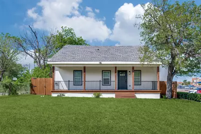 1704 S Jennings Avenue, Fort Worth, TX 76110 - Photo 1