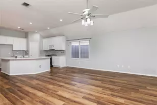 6513 Redwood Ln, The Colony, TX 75056 - Photo 13