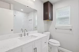 5806 Mountainwood Dr, Arlington, TX 76016 - Photo 13