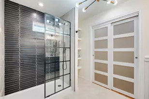 1922 Elmwood Blvd, Dallas, TX 75224 - Photo 17