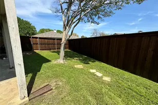 2610 Fallcreek Cir, Carrollton, TX 75006 - Photo 25