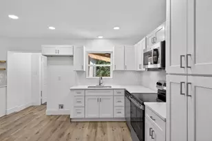 2519 N Shannon St, Sherman, TX 75092 - Photo 11