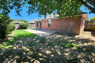 504 Ryan St, Saginaw, TX 76179 - Photo 23