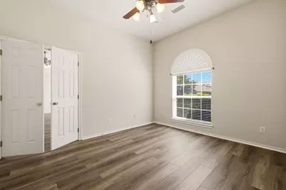 2210 High Point Drive, Sachse, TX 75048 - Photo 15