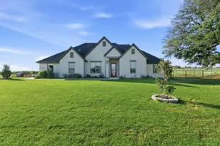 1016 Paradise Pkwy, Poolville, TX 76487 - Photo 1