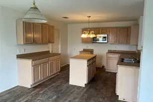 140 Rolling Hills Pl, Lancaster, TX 75146 - Photo 15
