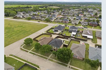 2104 Bent Tree Lane, Mesquite, TX 75181 - Photo 31