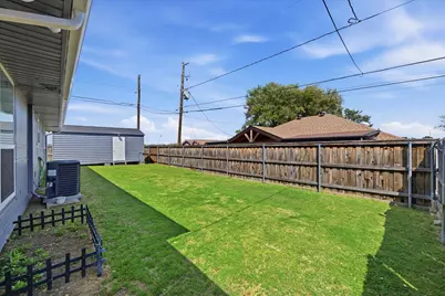 1728 S Bent Tree Trail, Grand Prairie, TX 75052 - Photo 19