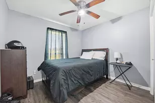 1728 S Bent Tree Trail, Grand Prairie, TX 75052 - Photo 11