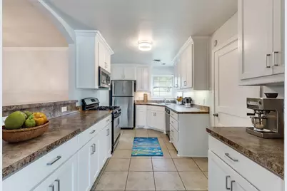 4812 Wateka Drive, Dallas, TX 75209 - Photo 5