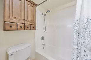 213 E 3rd St, Keene, TX 76059 - Photo 27