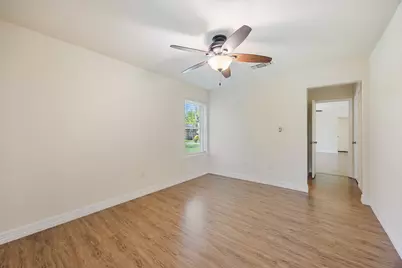 213 E 3rd Street, Keene, TX 76059 - Photo 21