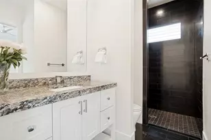 7714 Roper St, Dallas, TX 75209 - Photo 13