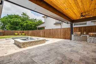7714 Roper St, Dallas, TX 75209 - Photo 23