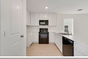 613 Holleman Dr, Princeton, TX 75407 - Photo 9