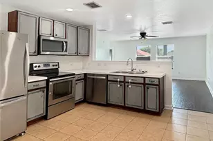1217 Caroline Dr, Princeton, TX 75407 - Photo 3