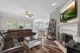 1458 Park Crest Dr, Crowley, TX 76036 - Photo 9