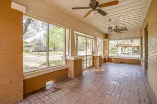 2124 Weatherbee St, Fort Worth, TX 76110 - Photo 7