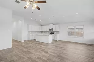 2568 Hadley St, Weatherford, TX 76087 - Photo 13