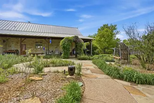 825 Benavides Ln, Mineral Wells, TX 76067 - Photo 35