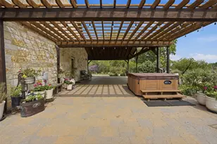 825 Benavides Ln, Mineral Wells, TX 76067 - Photo 25