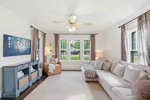 909 3rd St, Graham, TX 76450 - Photo 7