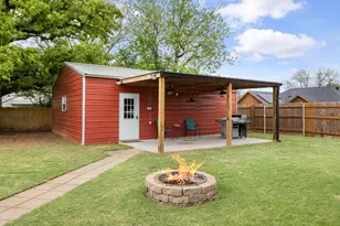 208 N Oak Ln, Tolar, TX 76476 - Photo 25