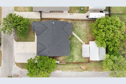 208 N Oak Lane, Tolar, TX 76476 - Photo 33