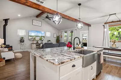 208 N Oak Lane, Tolar, TX 76476 - Photo 13