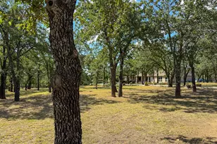 114 Redtail Ct, Weatherford, TX 76088 - Photo 37