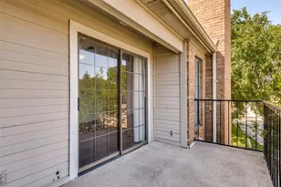 5902 Marvin Loving Dr, Garland, TX 75043 - Photo 23