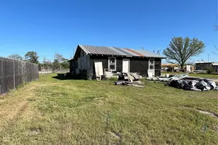 258 South Martin Luther King Jr Hwy Hwy, Mexia, TX 76667 - Photo 1