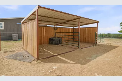 8270 County Road 196, Bluff Dale, TX 76433 - Photo 23